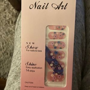 Womens nail art stickers pink flowers brand new never opened